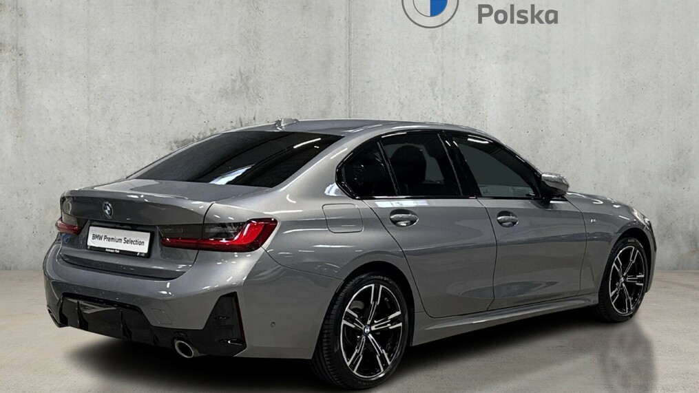 BMW Serii 3, 318
