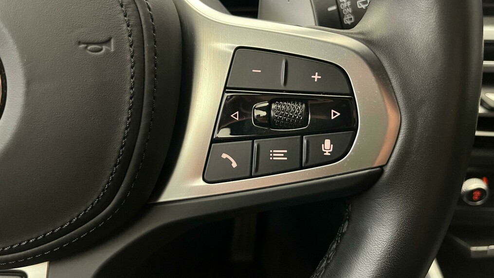 BMW Seria 3, 320