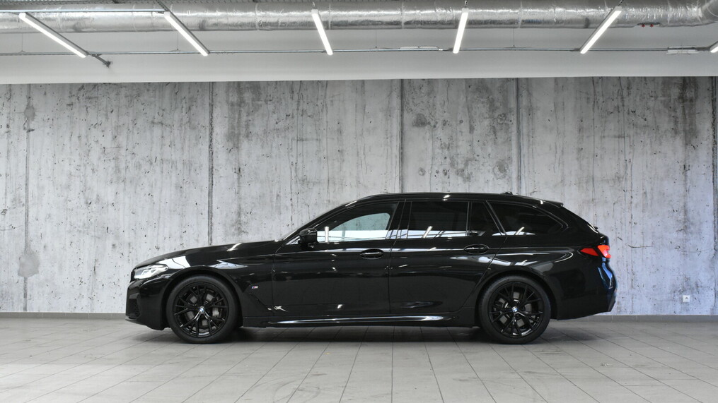BMW Serii 5, 530