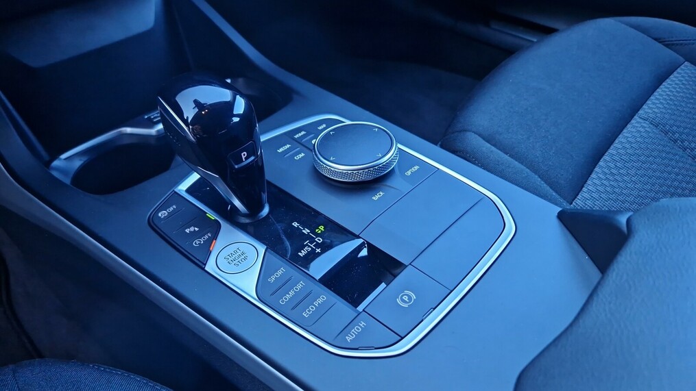 BMW Seria 1 118