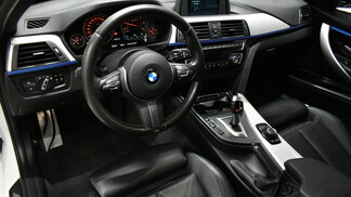 BMW Serii 3, 320