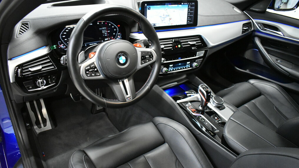 BMW Seria M5