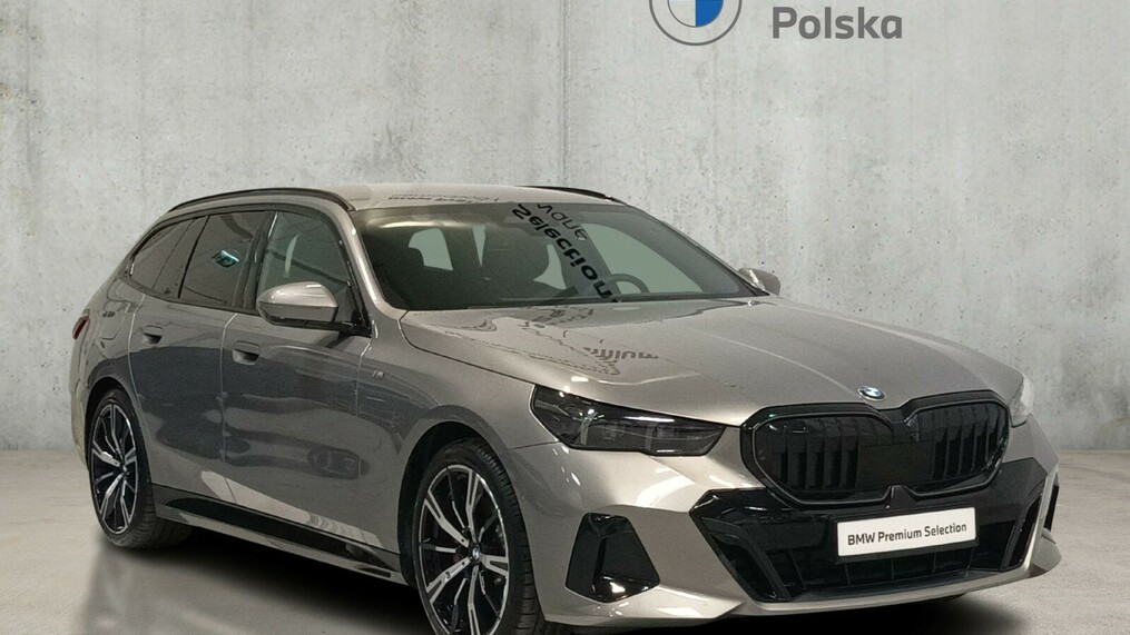 BMW Serii 5, 520