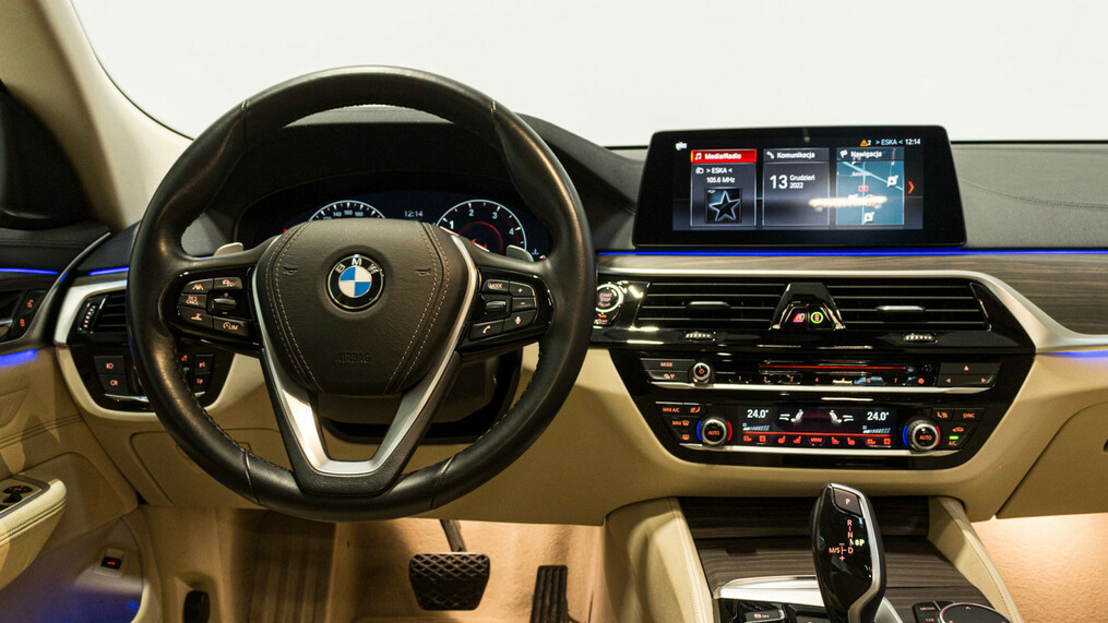 BMW 6GT