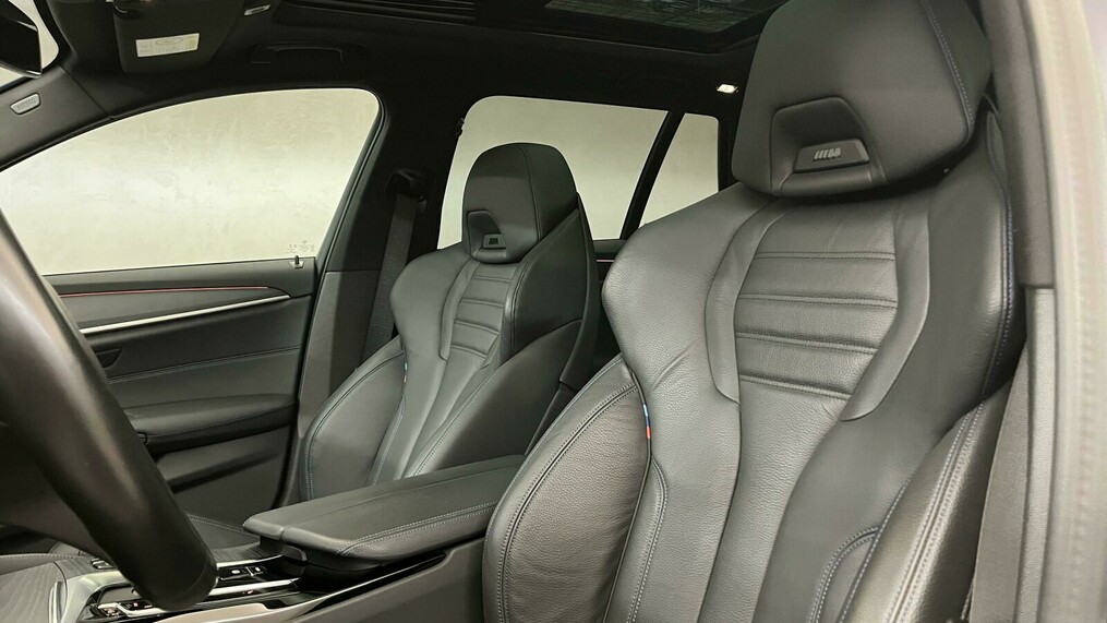 BMW Serii 5, 530