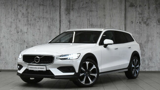 Volvo V60 Cross Country