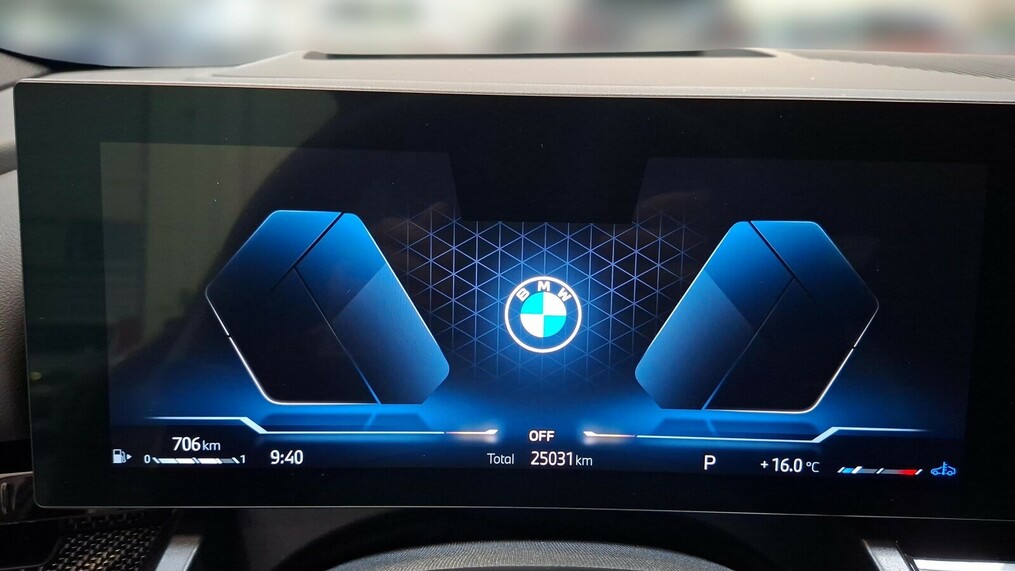 BMW Serii 5, 520