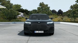 BMW Seria 7 740