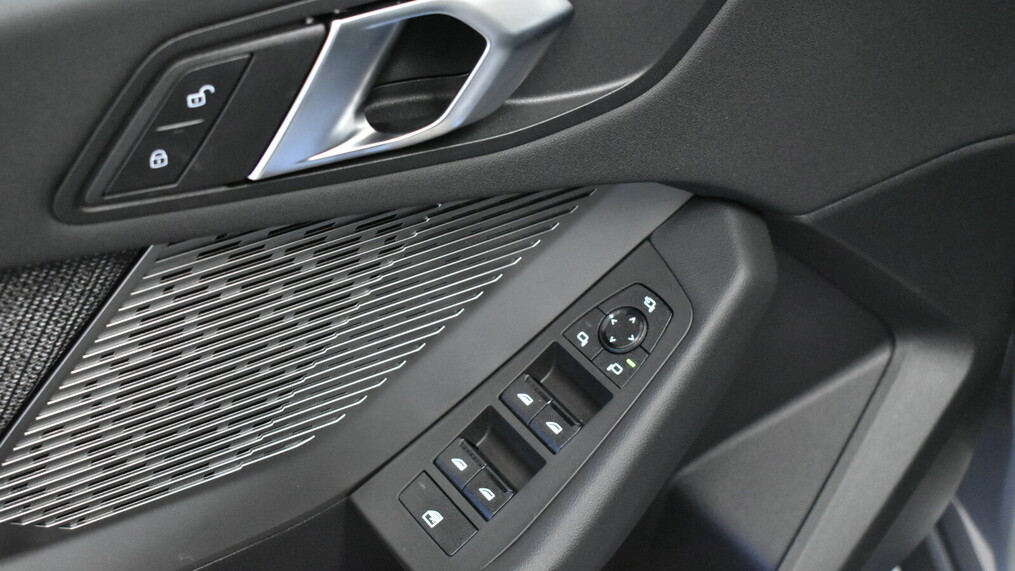 BMW Seria 1 118