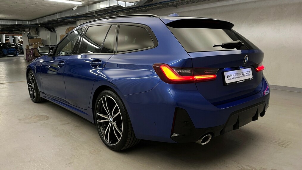 BMW Serii 3, 320