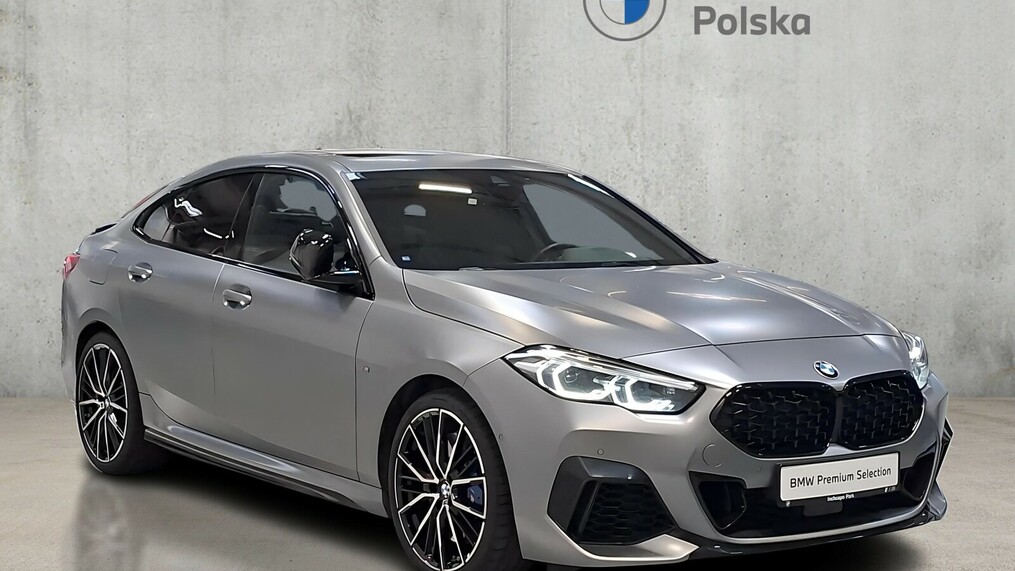 BMW Serii 2, 235
