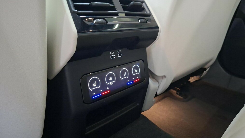 BMW Serii 5, 520
