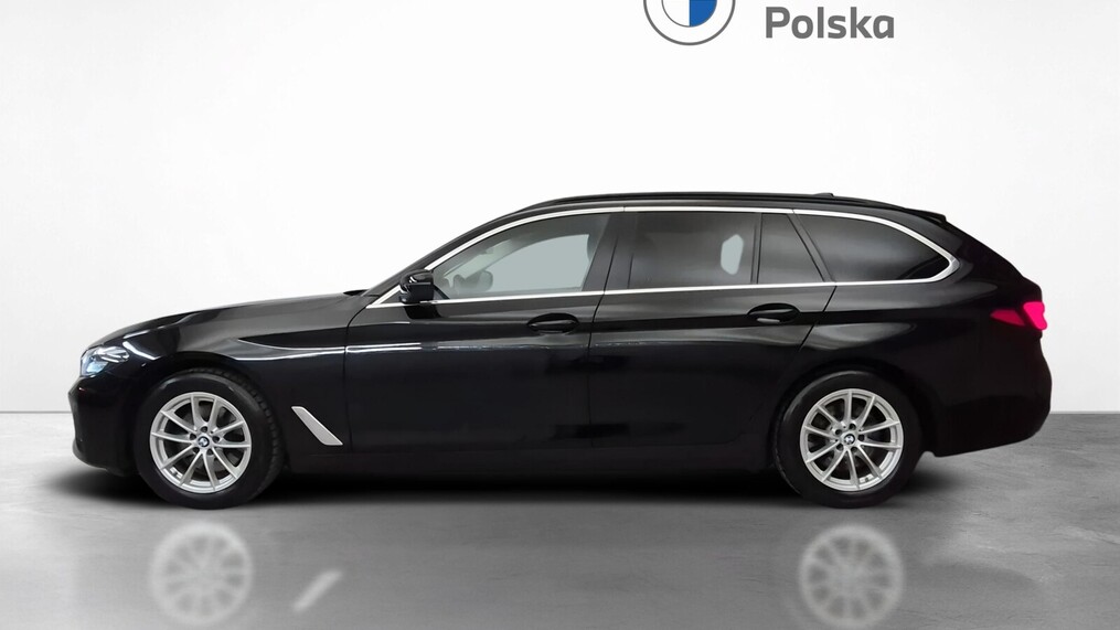 BMW Serii 5, 520