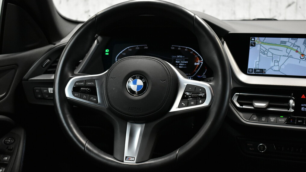 BMW Seria 2 218