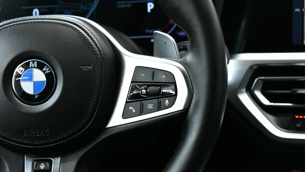 BMW Seria 3, 320