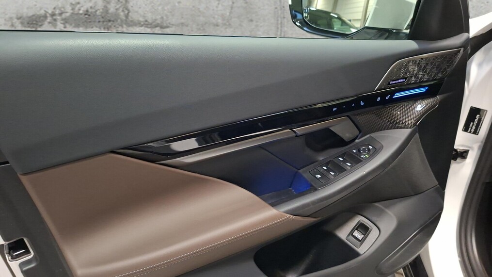 BMW Serii 5, 540