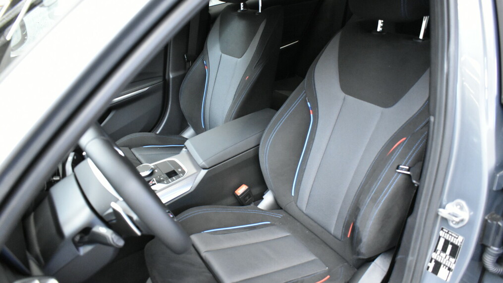BMW Seria 3, 320
