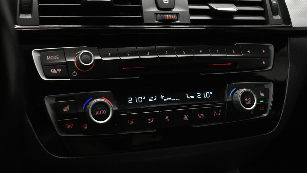 BMW Seria 1 118