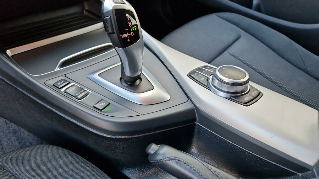BMW Seria 1 118