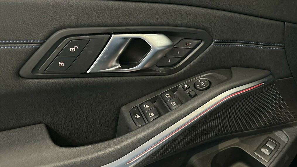 BMW Seria 3 340