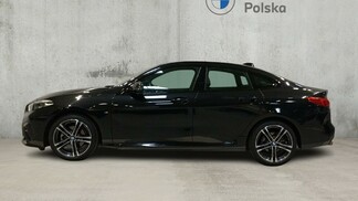 BMW Serii 2, 218