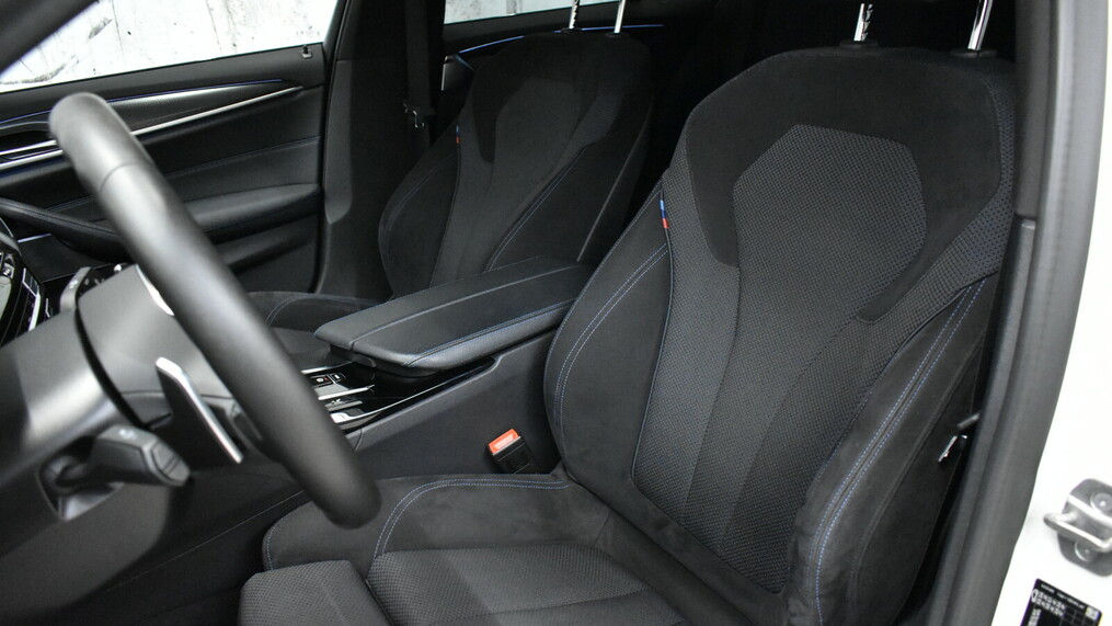 BMW Serii 5, 520