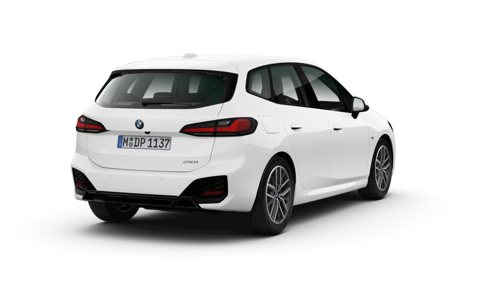 BMW Serii 2, 218