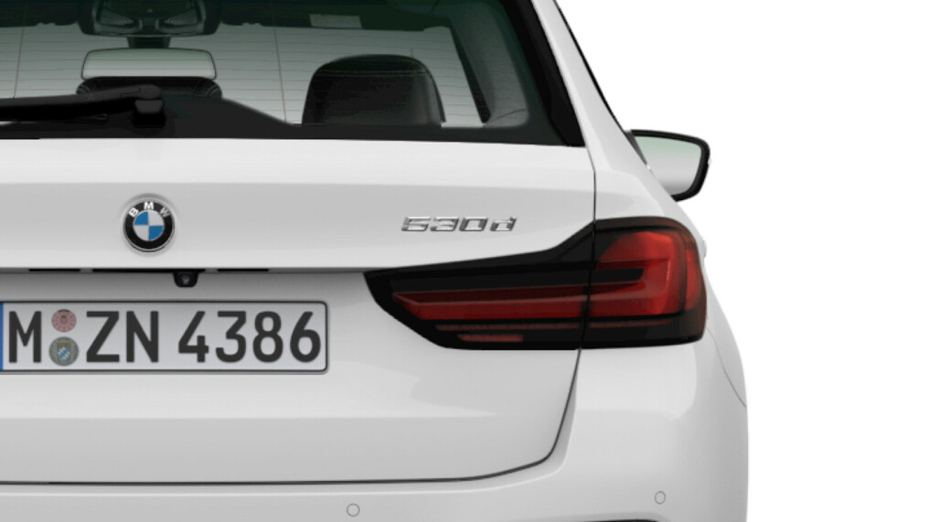 BMW Serii 5, 530
