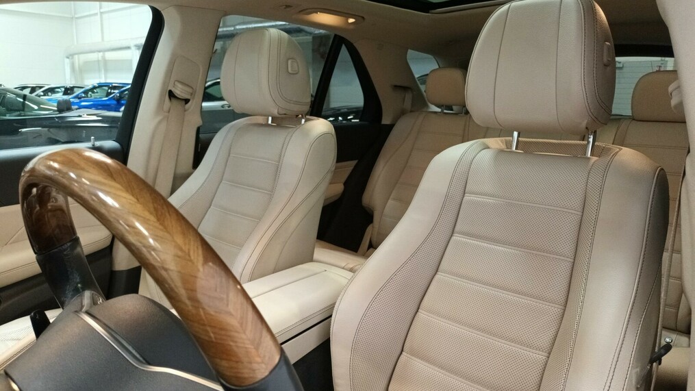 Mercedes-Benz GLE 400