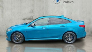 BMW Seria 2, 235