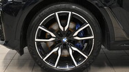 miniaturka - BMW X7