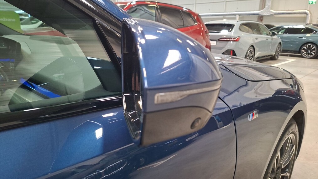 BMW Serii 5, 520