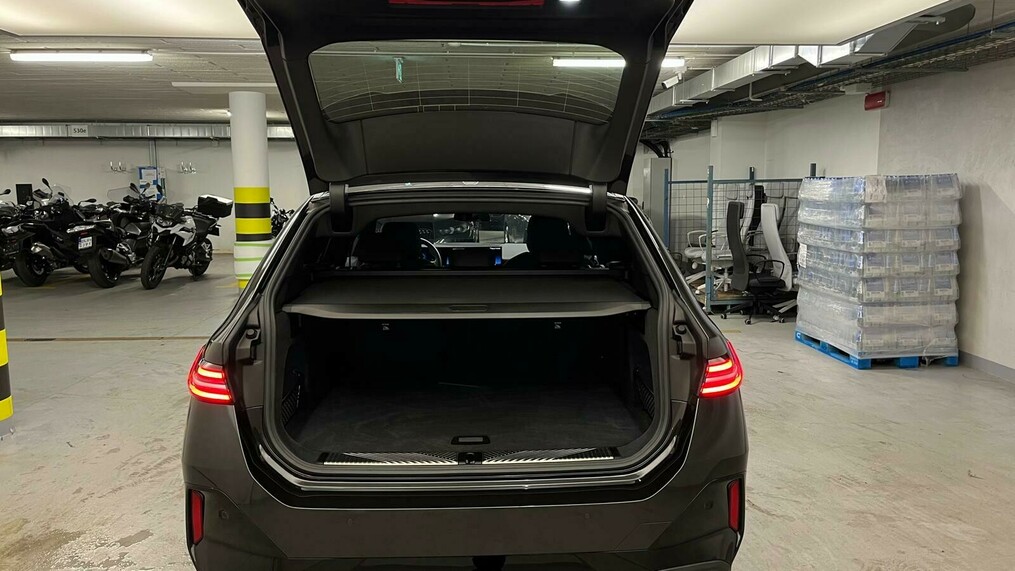 BMW Serii 5, 520