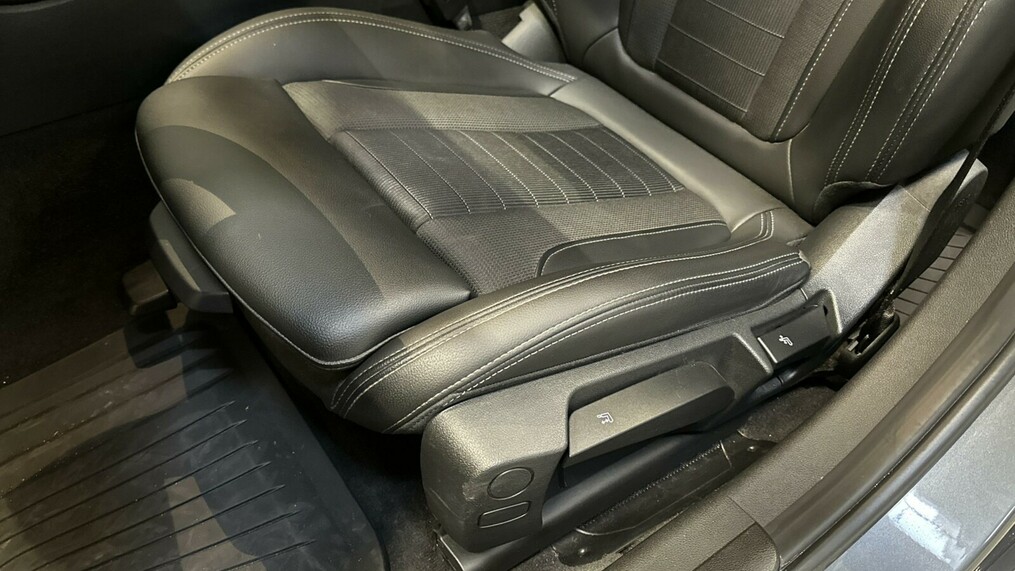 BMW Seria 3 320