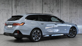 BMW Serii 5, 530