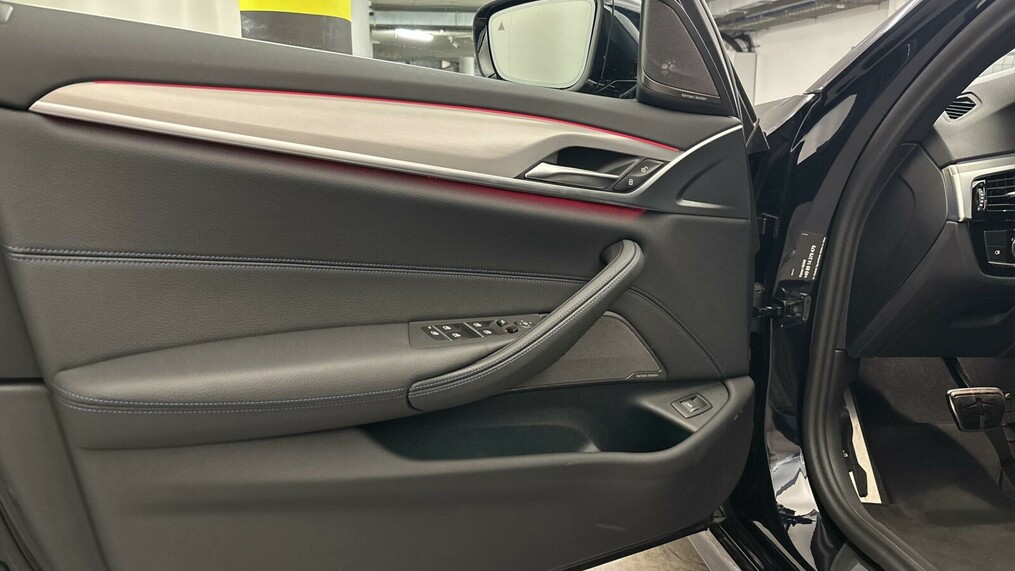BMW Seria 5 530