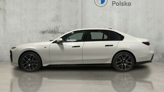 BMW Seria 7, 740