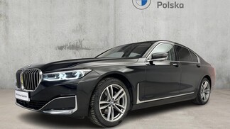 BMW Serii 7, 730