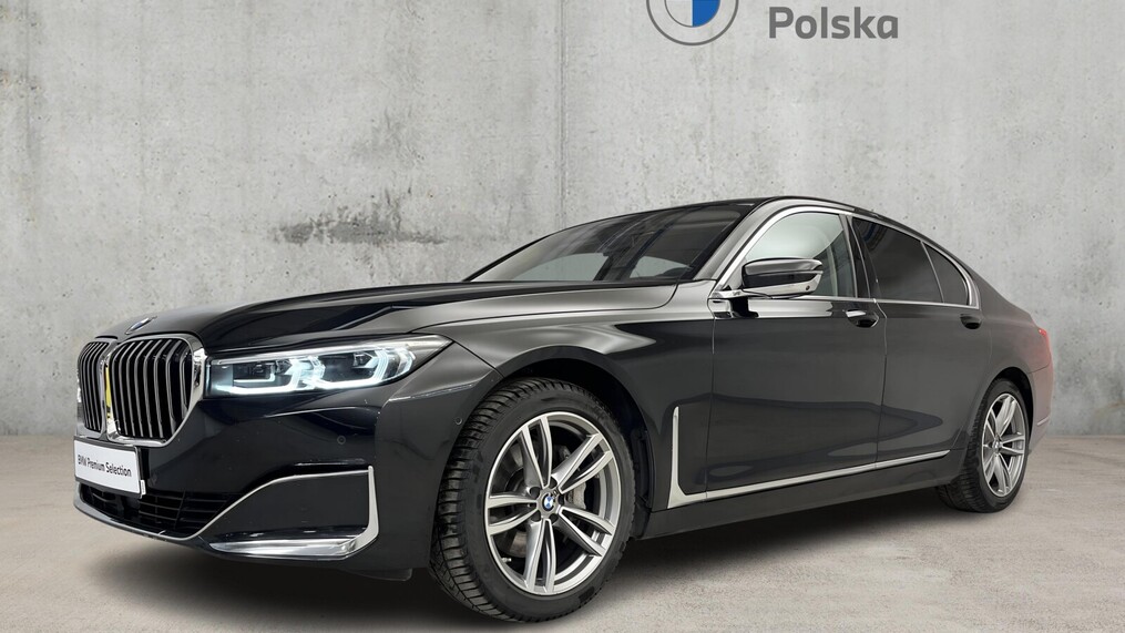BMW Serii 7, 730