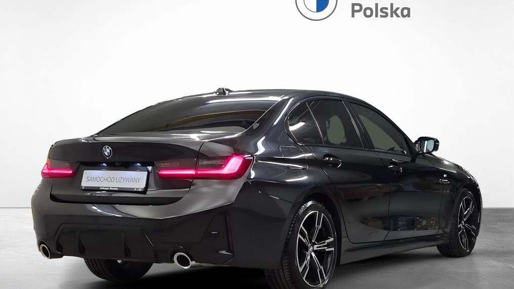 BMW Serii 3, 320