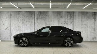 BMW Seria 7 740