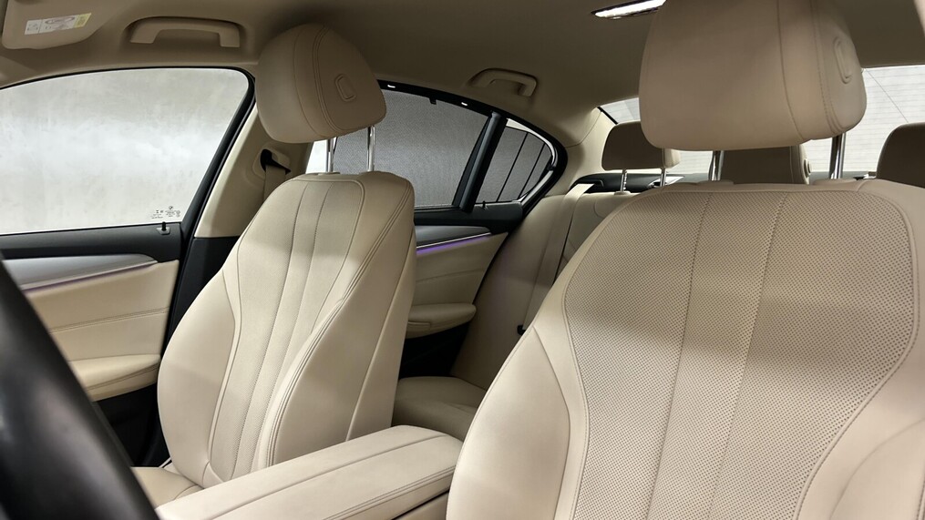 BMW Serii 5, 518
