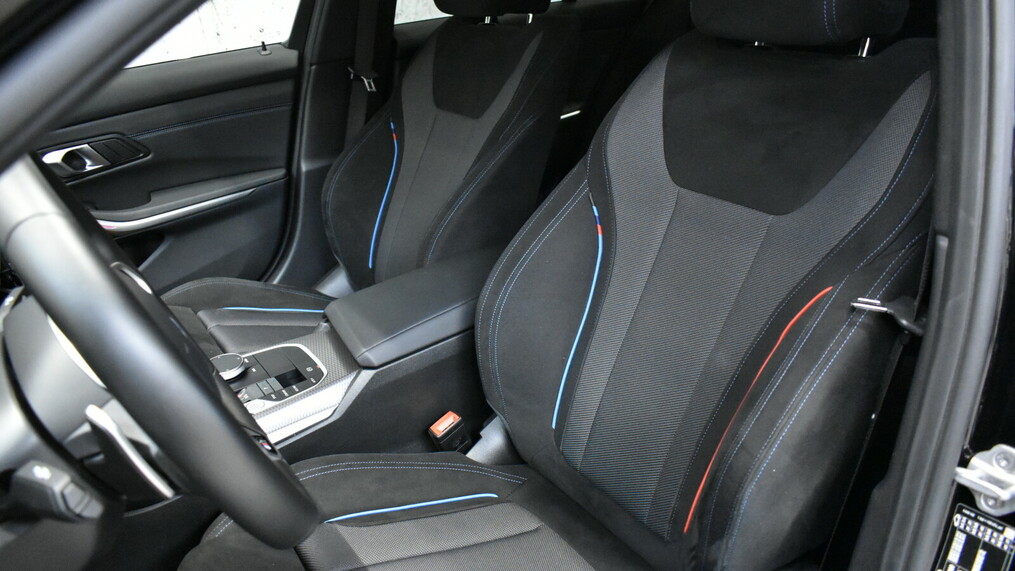 BMW Seria 3, 320