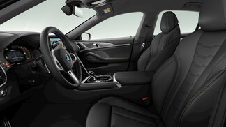 BMW Serii 8, 850