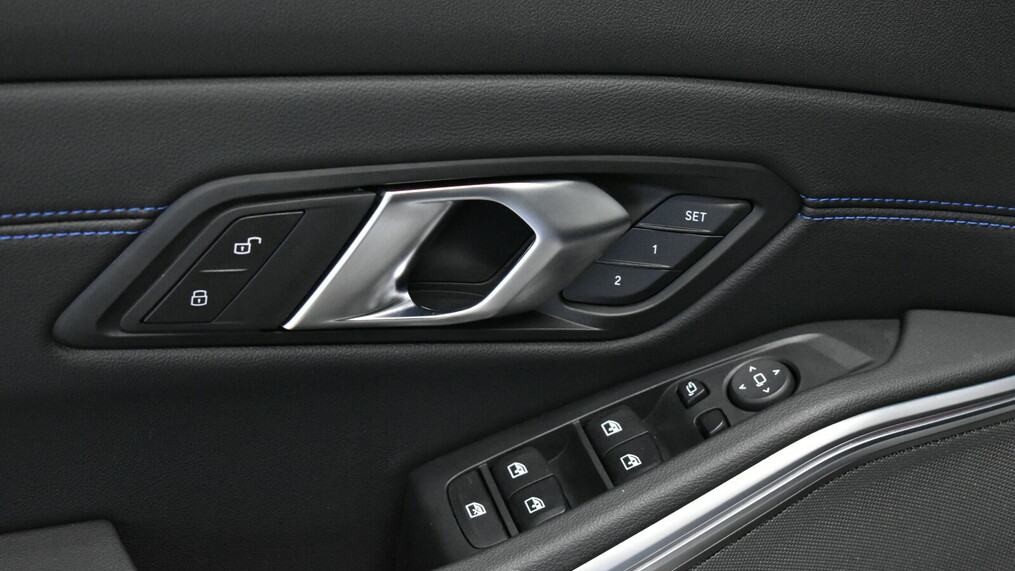 BMW Seria 3 320