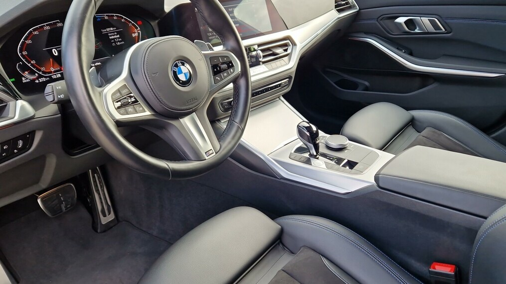 BMW Seria 3 320