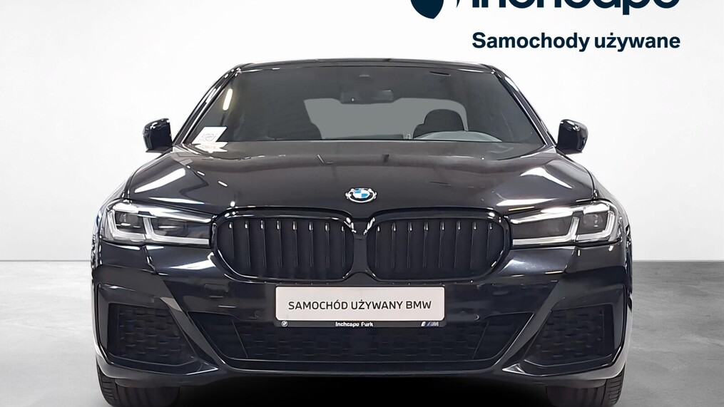 BMW Serii 5, 520