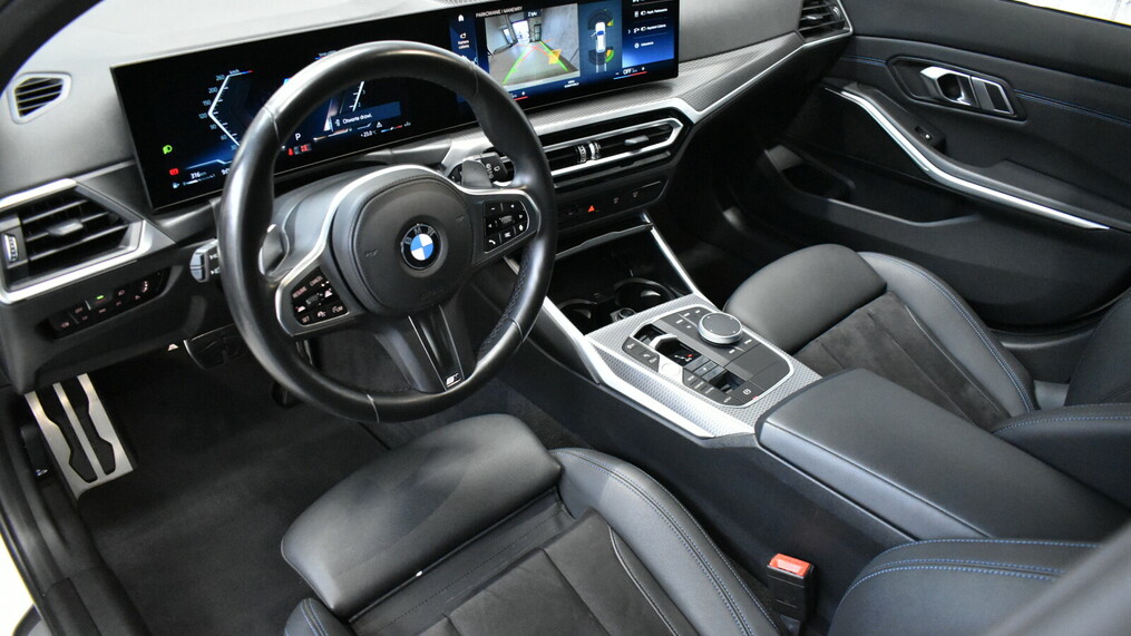 BMW Serii 3, 320
