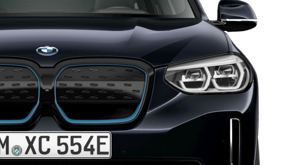 BMW iX3