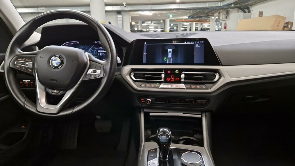BMW Seria 3 318